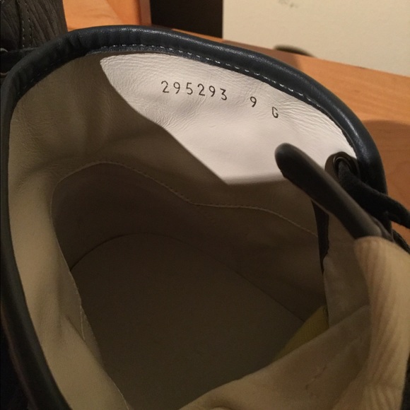 Gucci hi top embossed leather black sneakers 9G - Picture 4 of 7